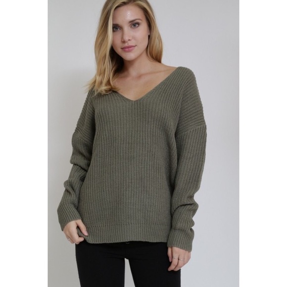 💚Open Back Twist Off the Shoulder Sweater - Picture 5 of 6